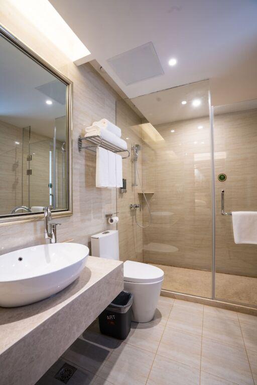 Шанхай: Vienna Hotel Yishan Road Station Branch