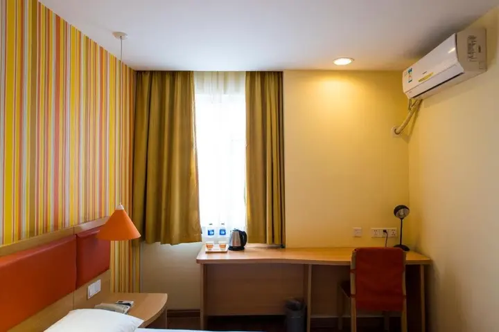 Шэньян: Junru Hotel (Shenyang Imperial Palace Zhang Family Marshal Mansion)