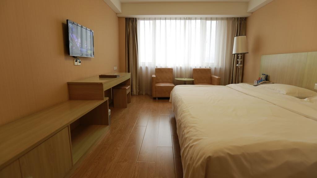 Шэньян: Shenyang Huaren Inn