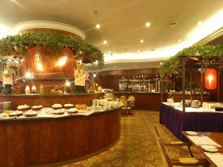 Шэньчжэнь: Lushan Hotel Shenzhen