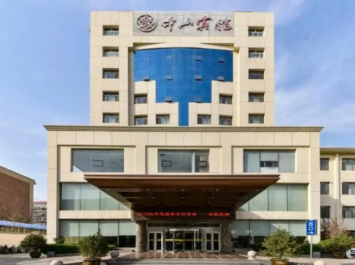 Шицзячжуан: Zhongshan Hotel