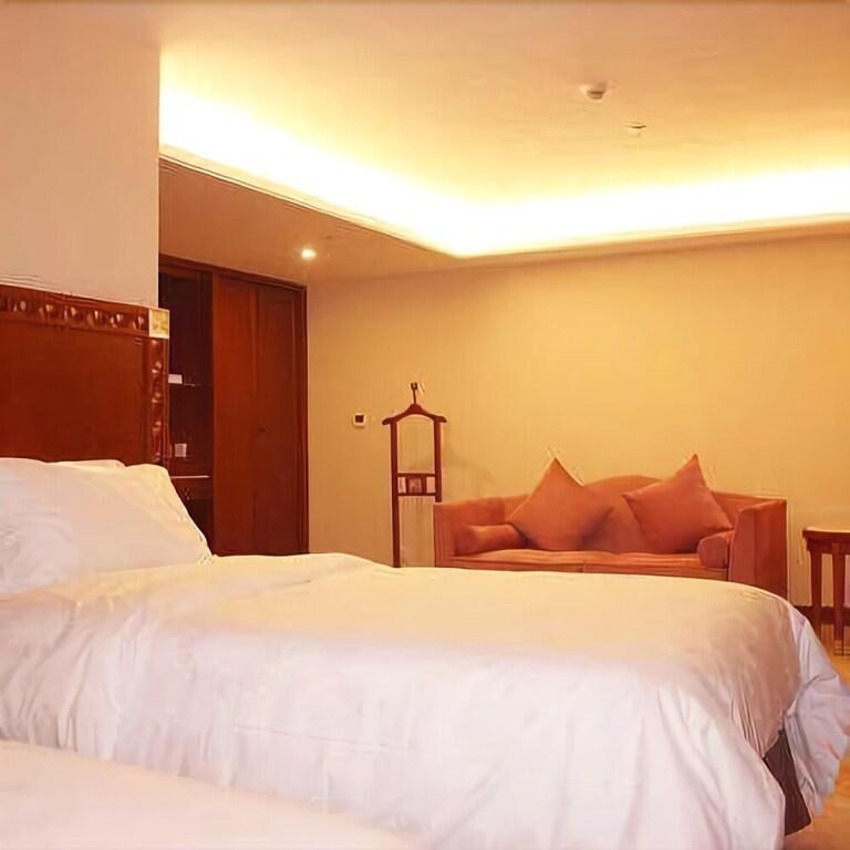 Тяньшуй: Golden Sun Hotel