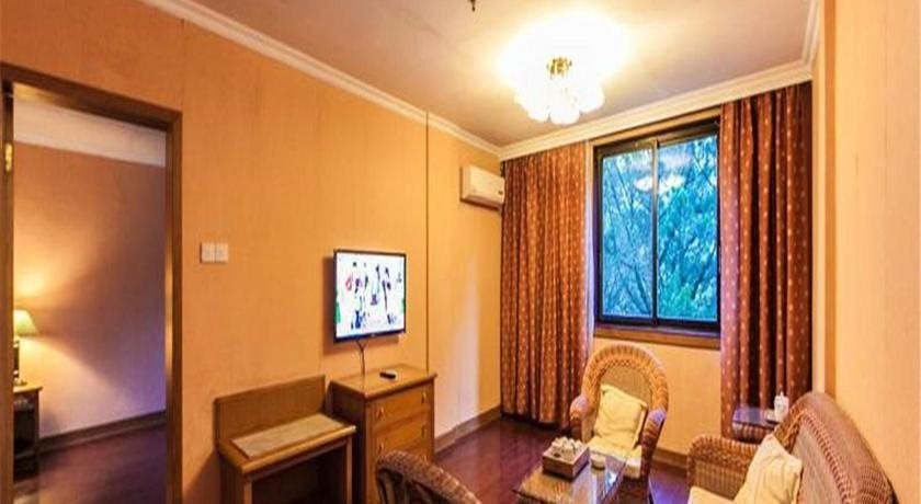 Наньпин: Meihai Hotel