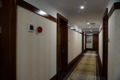 Цзинхун: Dalian Hotel - Xishuangbanna