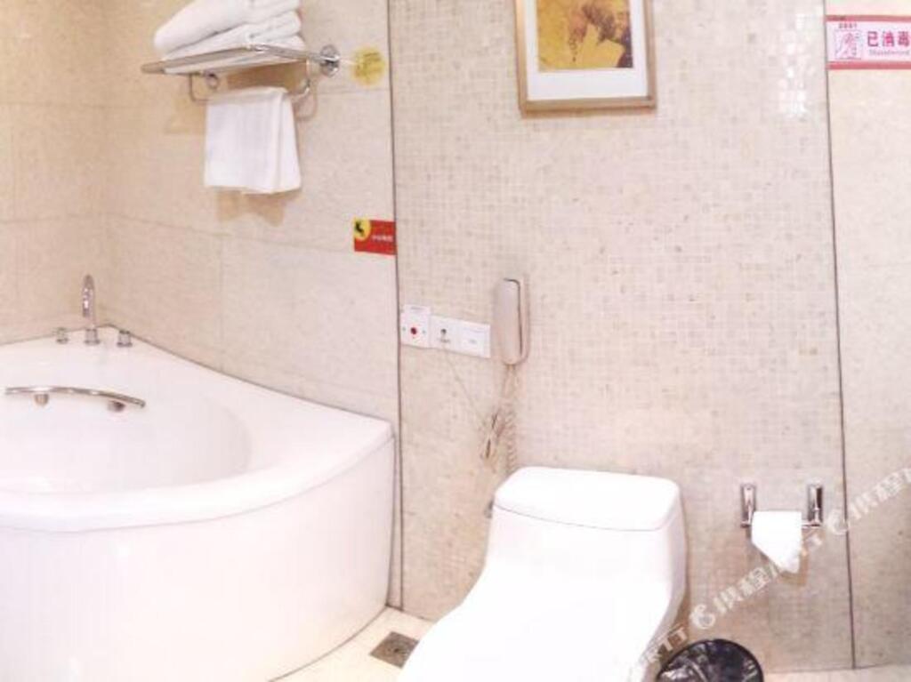 Синтай: Jinniu Grand Hotel