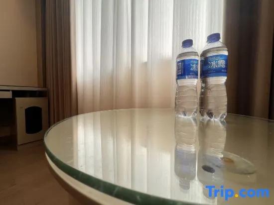 Янгиианг: Jtour Inn Yangjiang Municipal Government