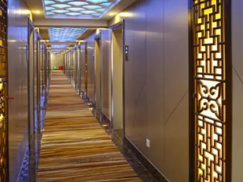 Инкоу: Yingkou Yudingyu Longge Business Hotel 1 (Wanda Plaza)