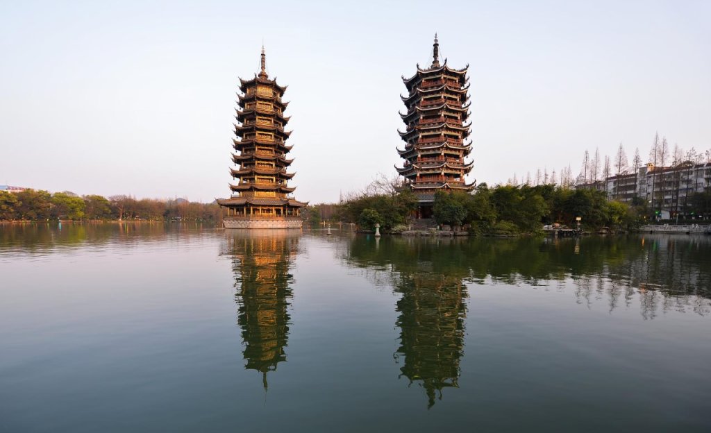 Гуйлинь: Hua Tian
