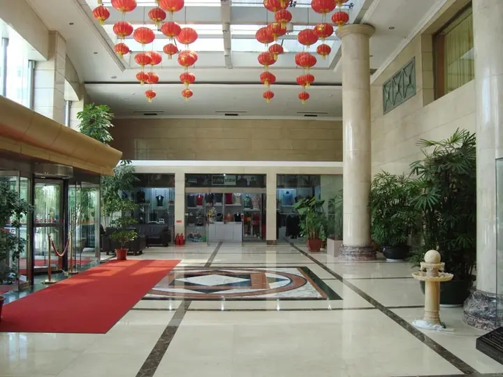Цицикар: Nenjiang Hotel