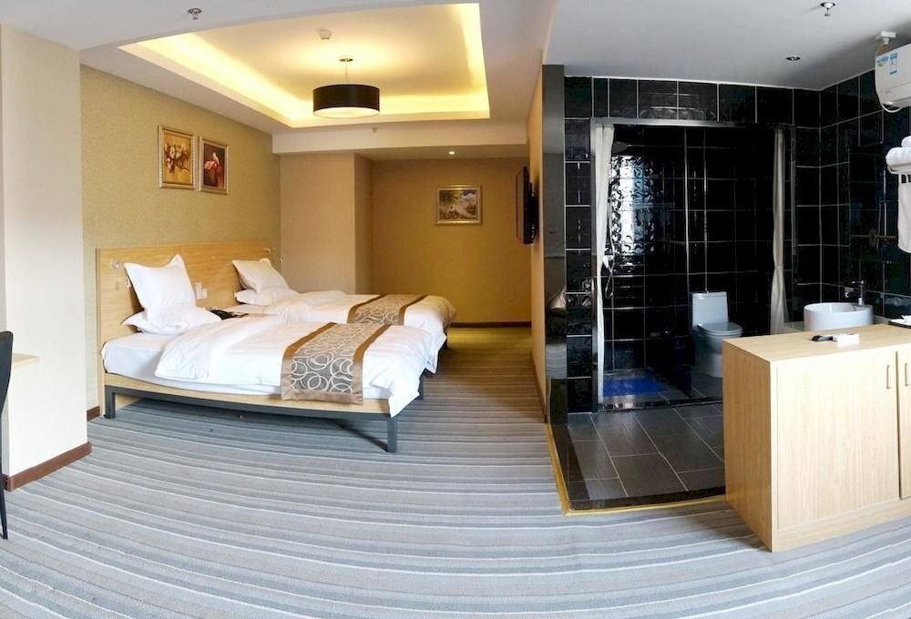 Чжэнчжоу: Super 8 Zhengzhou Jinshuilu Jingyilu