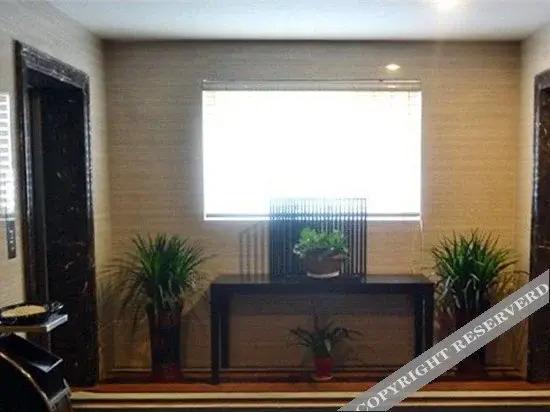 Вэйфан: Super 8 Hotel Weifang Shengli Dong Jie