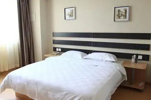 Шицзячжуан: Super 8 Hotel Shijiazhuang New Railway Station Wes