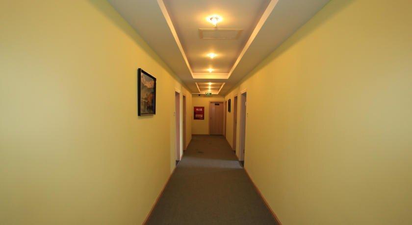Сичан: Super 8 Hotel Xichang Hang Tian