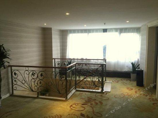 Ханчжоу: Super 8 Hangzhou Daguan Qianjiang Market