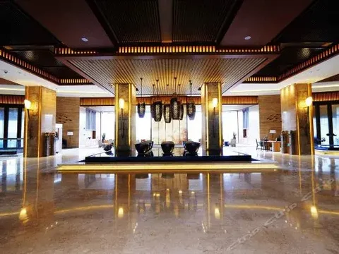 Цзиньюань: White Swan Hotel Qingyuan