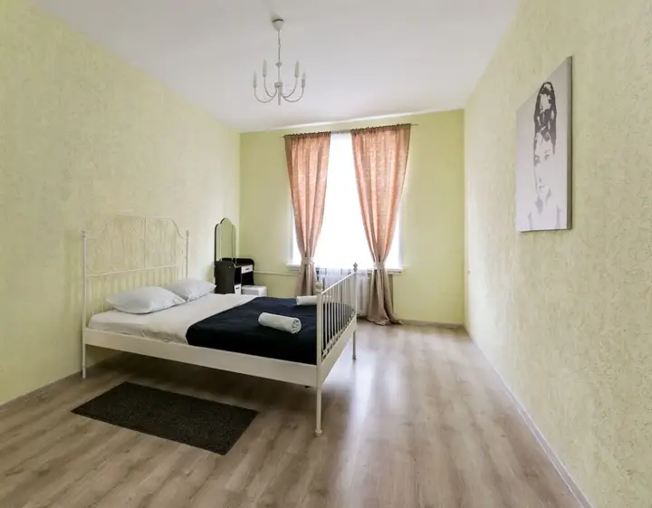 MaxRealty24 Земляной Вал — фото 2
