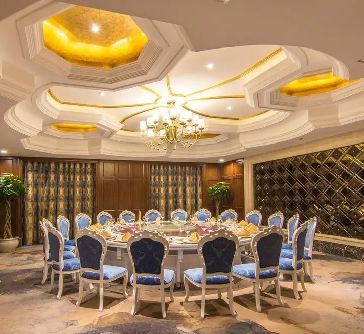 Наньчан: Galactic Garden International Hotel