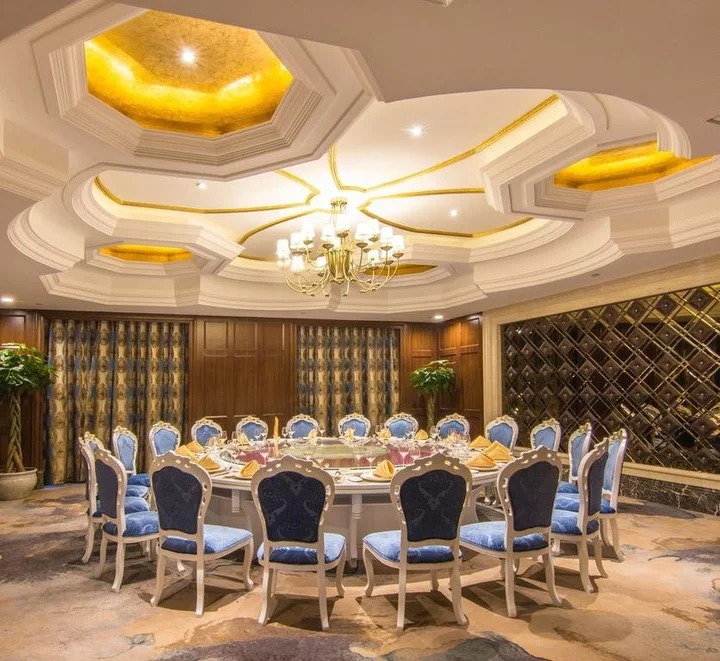 Наньчан: Galactic Garden International Hotel