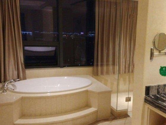 Наньчан: Galactic Garden International Hotel