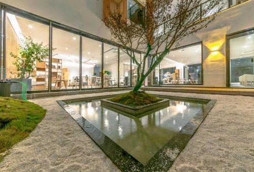 Чжанцзяцзе: Yunqi Shanfang Xiexin Hotel