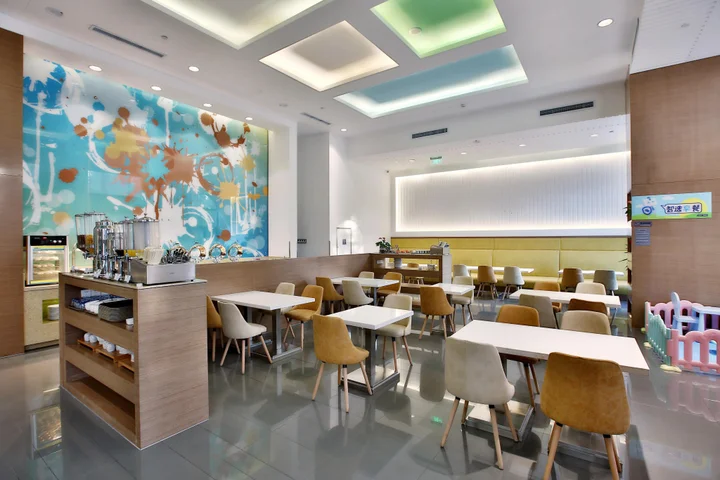 Лянфан: Отель Holiday Inn Express Langfang Park View