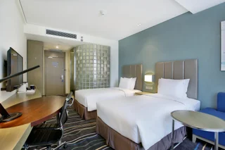 Лянфан: Отель Holiday Inn Express Langfang Park View