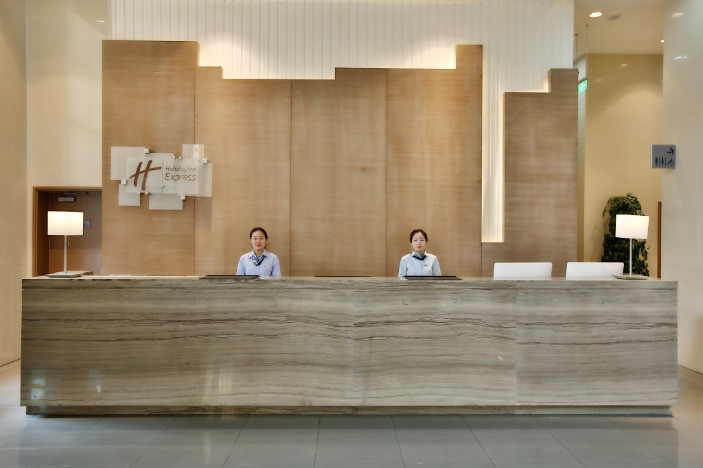 Лянфан: Отель Holiday Inn Express Langfang Park View