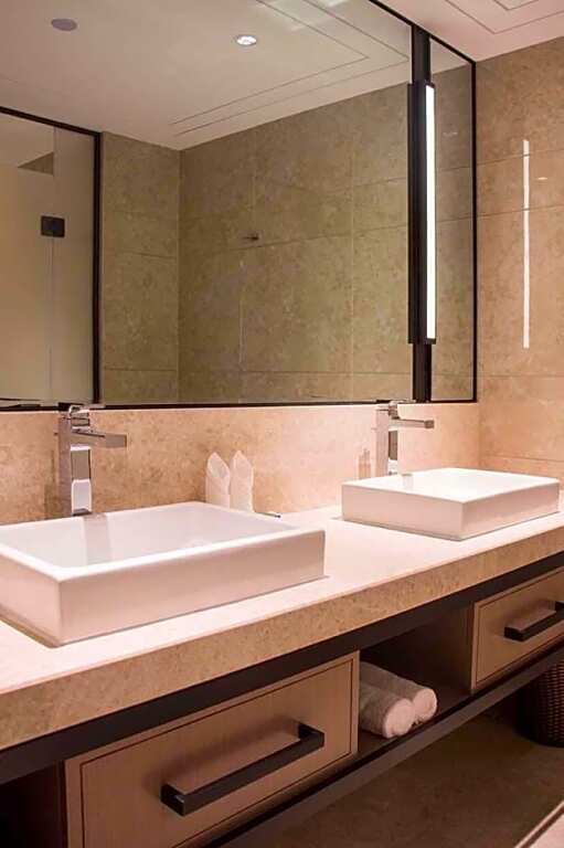 Яньчэн: Golden Eagle Summit Hotel Yancheng