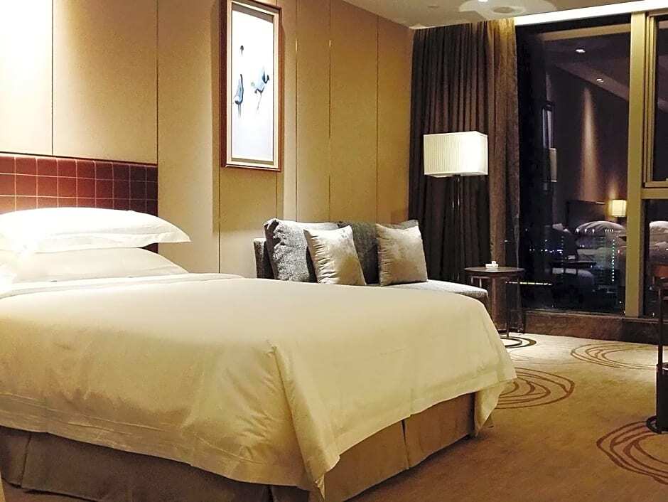 Яньчэн: Golden Eagle Summit Hotel Yancheng