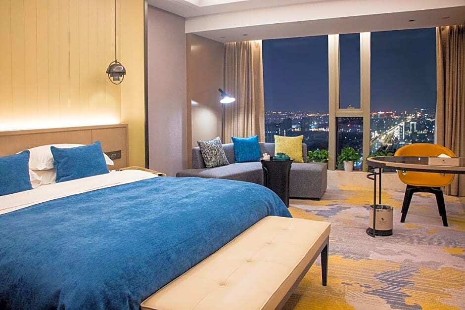 Яньчэн: Golden Eagle Summit Hotel Yancheng