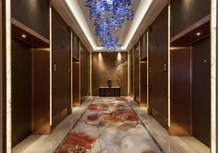 Наньнин: Ming Du Lakeside Hotel Nanning