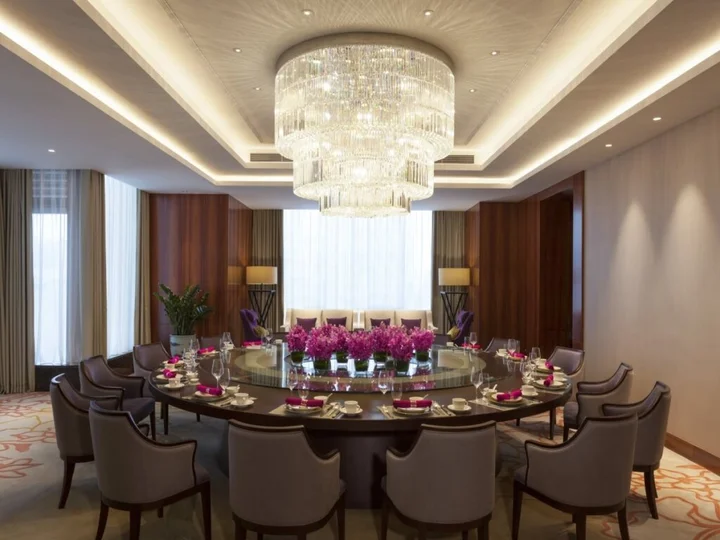 Наньнин: Ming Du Lakeside Hotel Nanning
