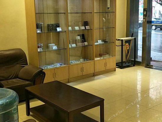 Наньнин: 7 Days Inn Nanning Renmin Park Branch