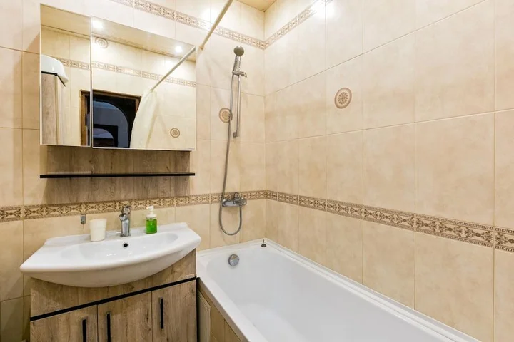 Москва: Maxrealty24 Zemlyanoy Val 52/16 Apartment