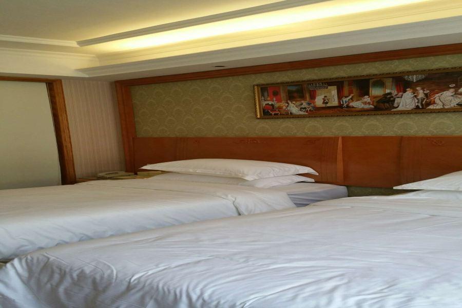 Гуйлинь: Vienna Hotel Guangxi Guilin Railway Station Vientiane City