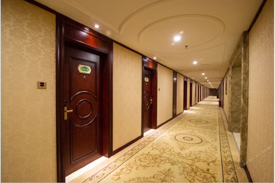 Гуйлинь: Vienna Hotel Guangxi Guilin Railway Station Vientiane City