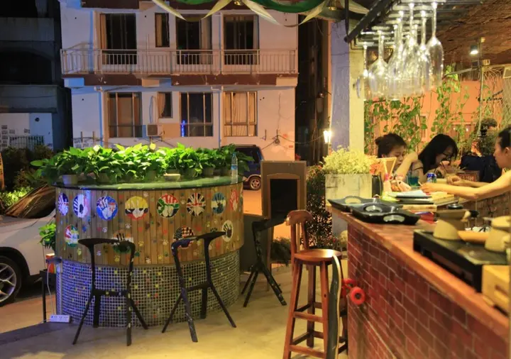 Санья: Sanya BlueSky International Youth Hostel