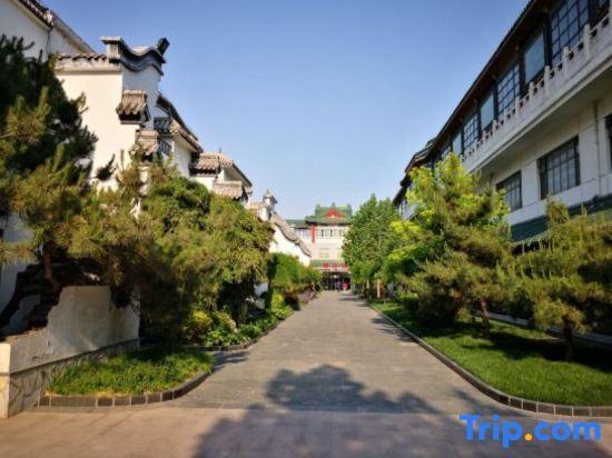 Пекин: Longzhaoshu Hotel