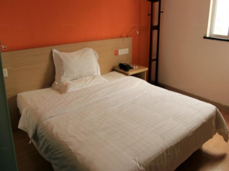 Чжэньцзян: 7 Days Inn Zhenjiang Xin Qu Da Gang