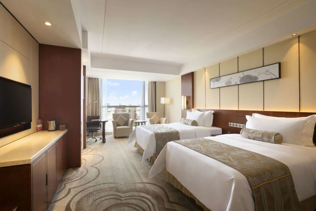 Цзясинь: Ramada Jiaxing