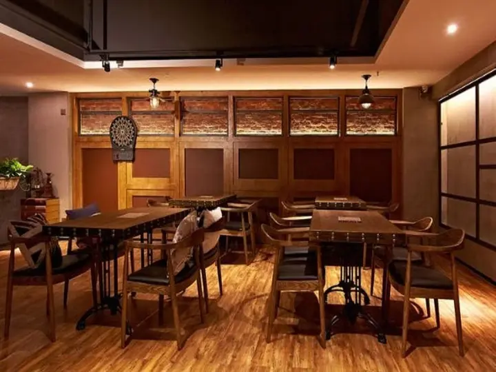 Гуанчжоу: James Joyce Coffetel Hotel Guangzhou Xiaoping Metro Station