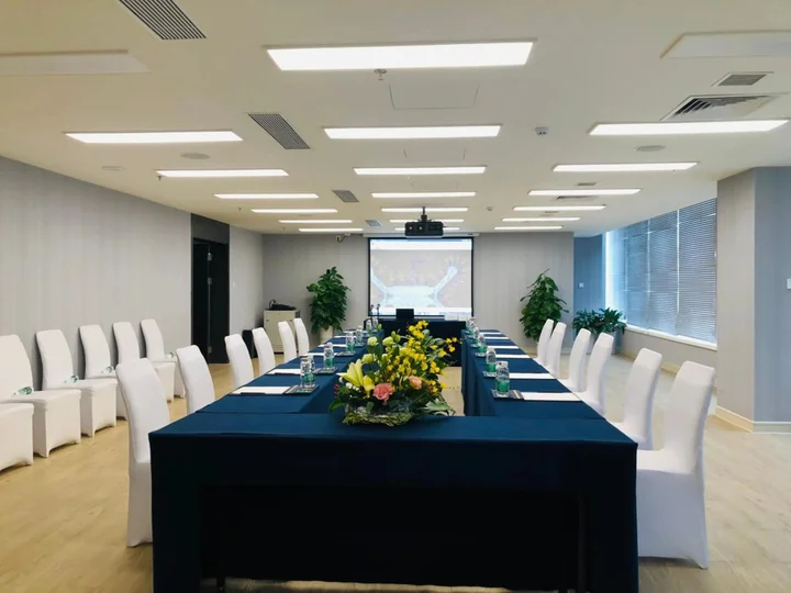 Хайкоу: Garden Lane Meilan Airport