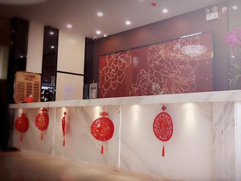Хойчжоу: 7 Days Premium Huizhou Boluohu Town Luofu Mountain Branch