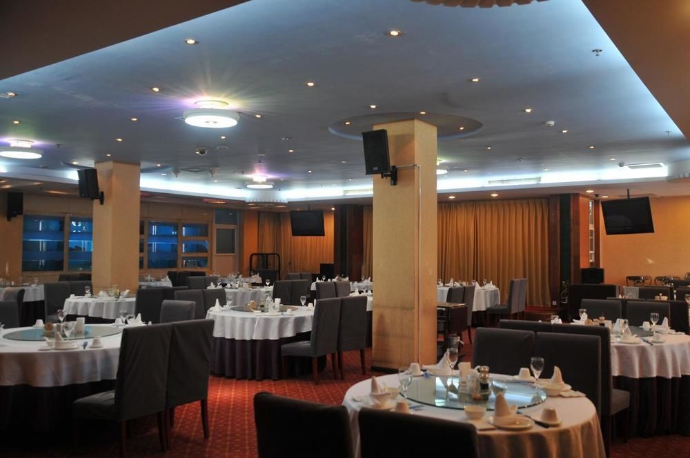 Пекин: Beijing Yantai Mountain Business Club