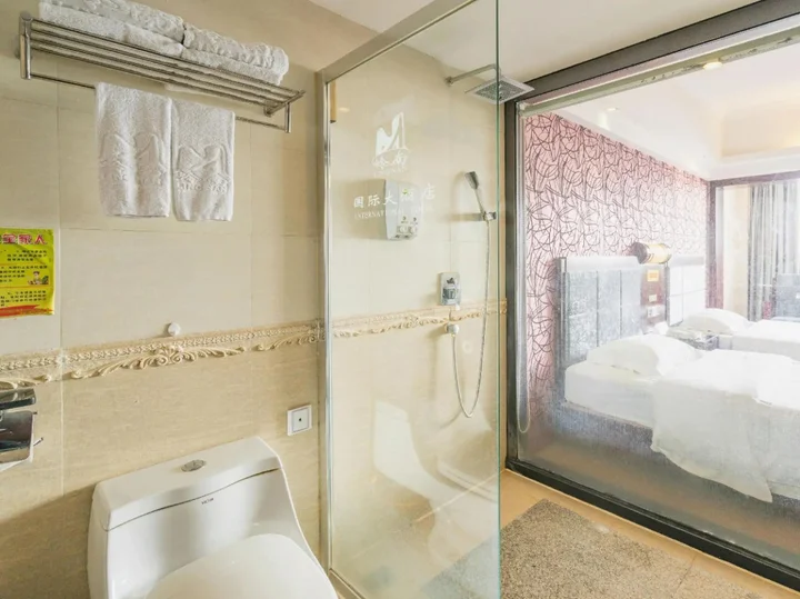 Гуйлинь: Ling Nan International Hotel