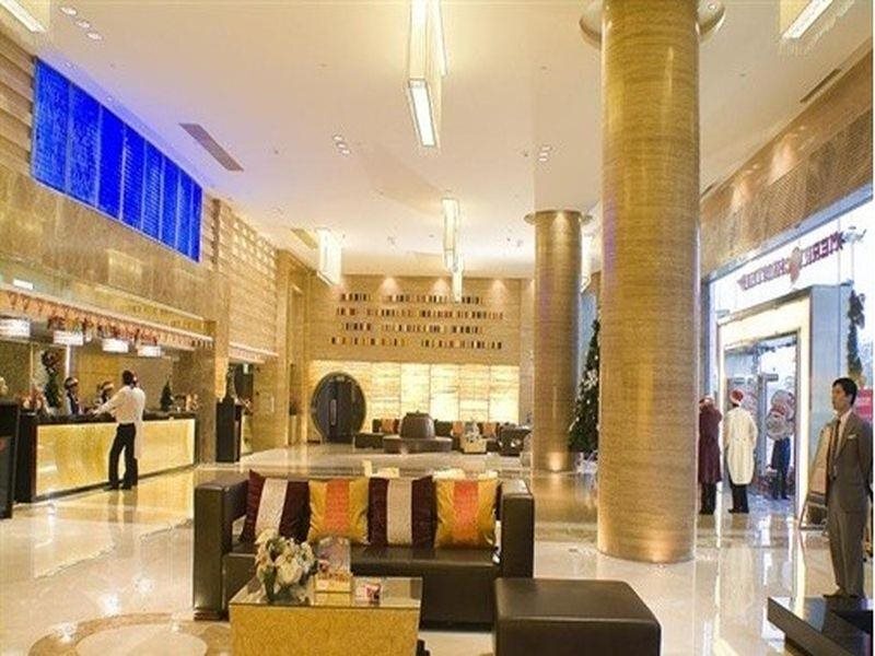 Silvery Holiday Spa And Club — фото 1