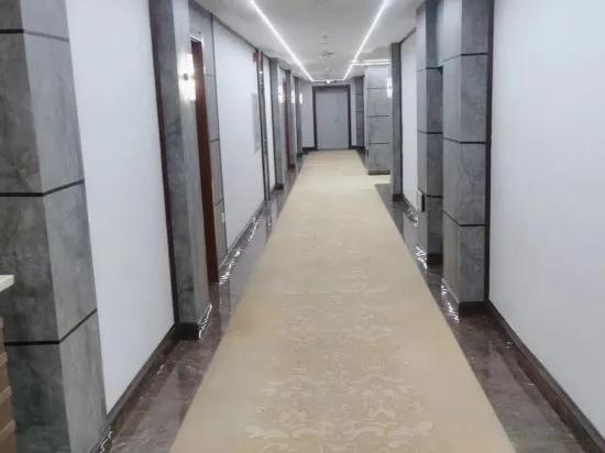 Харбин: Jinjiang Business Hotel