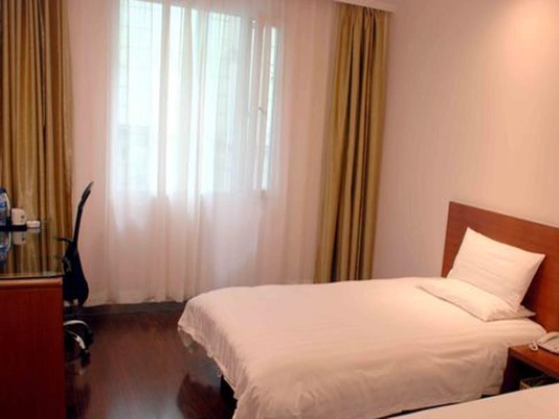 Шэньян: HanTing Hotel (Shenyang Zhongjie Municipal Square)