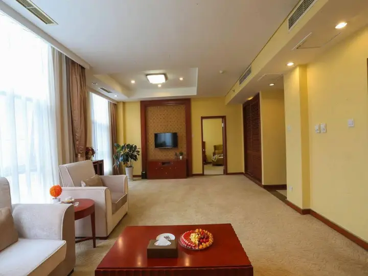 Циндао: Qingdao TianRun JinWang Hotel