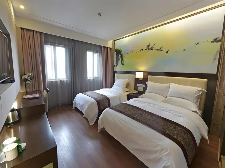 Чанчжоу: GreenTree Inn Changzhou Dinosaur Park Global Harbor Express Hotel